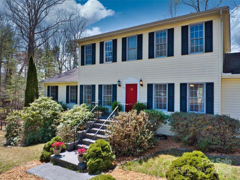 15 Doshia Lane, Fletcher, NC 28732.  MLS# CAR4240662, YatesRealty ID 13804. 