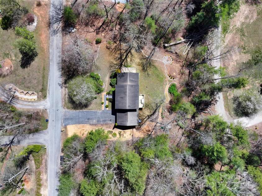 15 Doshia Lane, Fletcher, NC 28732.  MLS# CAR4240662, YatesRealty ID 13804. 