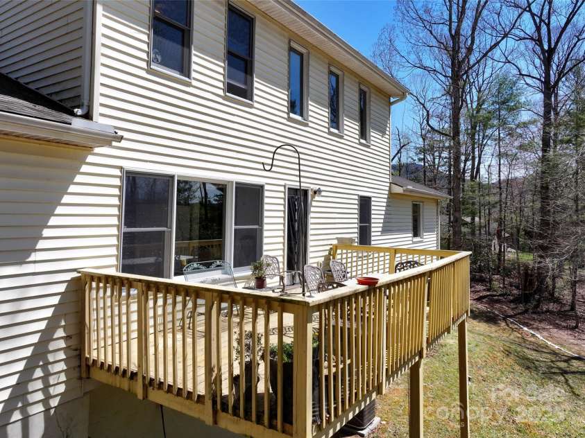 15 Doshia Lane, Fletcher, NC 28732.  MLS# CAR4240662, YatesRealty ID 13804. 