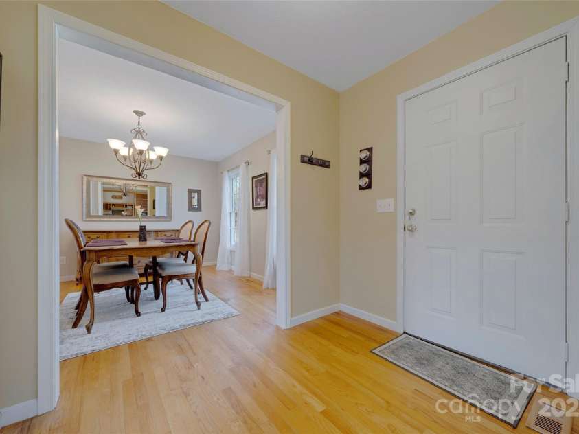 15 Doshia Lane, Fletcher, NC 28732.  MLS# CAR4240662, YatesRealty ID 13804. 