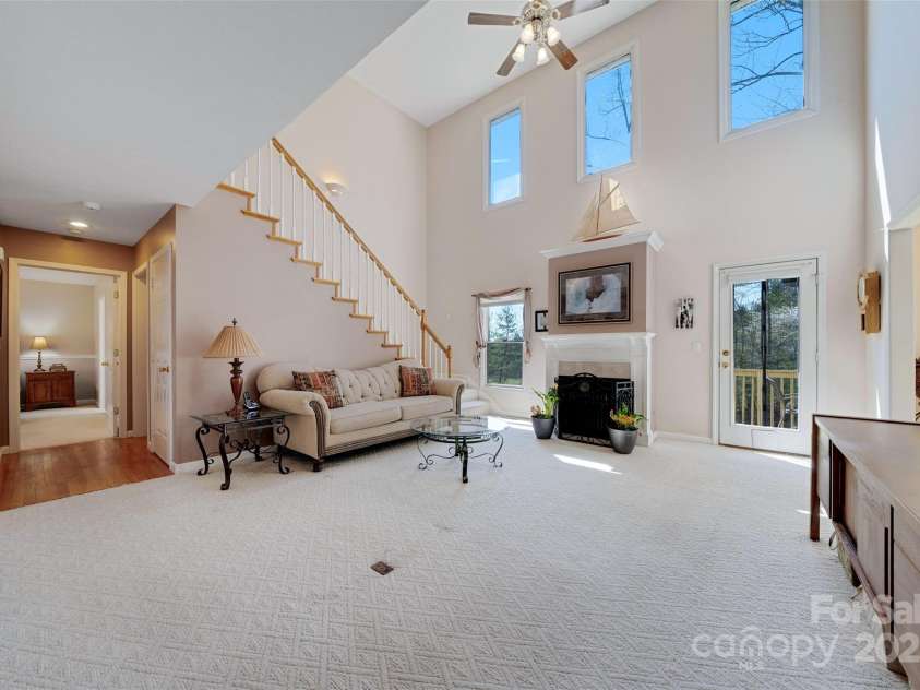 15 Doshia Lane, Fletcher, NC 28732.  MLS# CAR4240662, YatesRealty ID 13804. 