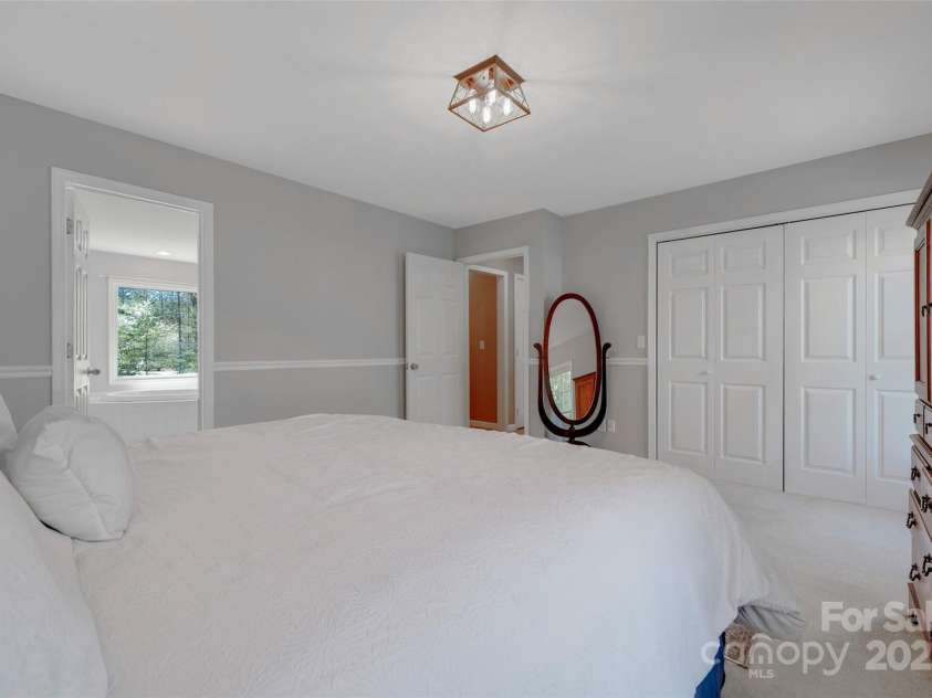 15 Doshia Lane, Fletcher, NC 28732.  MLS# CAR4240662, YatesRealty ID 13804. 