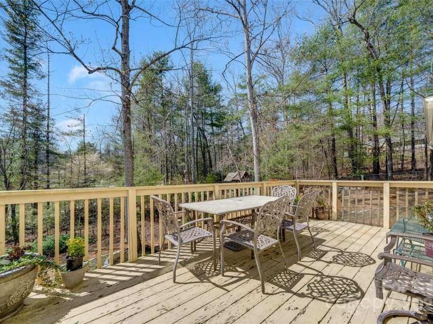 15 Doshia Lane, Fletcher, NC 28732.  MLS# CAR4240662, YatesRealty ID 13804. 