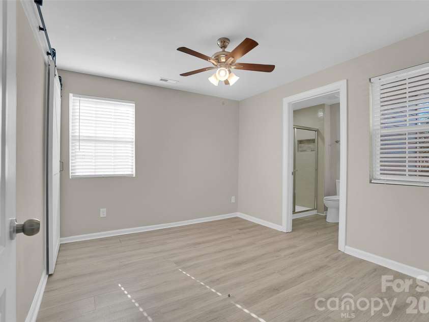 811 Mable Avenue, Kannapolis, NC 28083.  MLS# CAR4326559, YatesRealty ID 13805. 