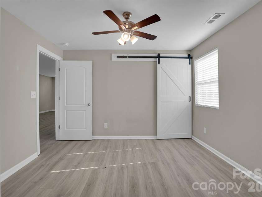 811 Mable Avenue, Kannapolis, NC 28083.  MLS# CAR4326559, YatesRealty ID 13805. 