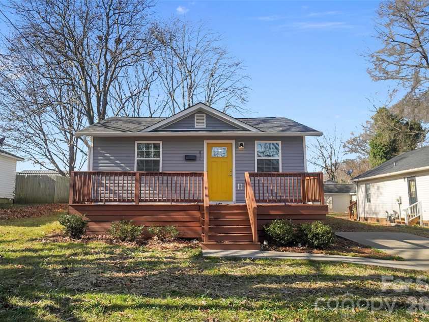 811 Mable Avenue, Kannapolis, NC 28083.  MLS# CAR4326559, YatesRealty ID 13805. 