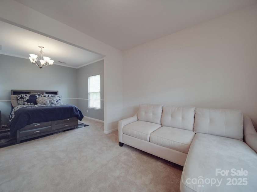848 Wingthorn Rose Drive, Gastonia, NC 28056.  MLS# CAR4242063, YatesRealty ID 13807. 