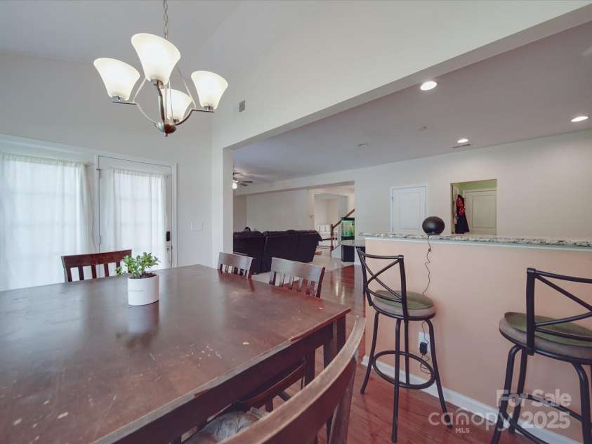 848 Wingthorn Rose Drive, Gastonia, NC 28056.  MLS# CAR4242063, YatesRealty ID 13807. 