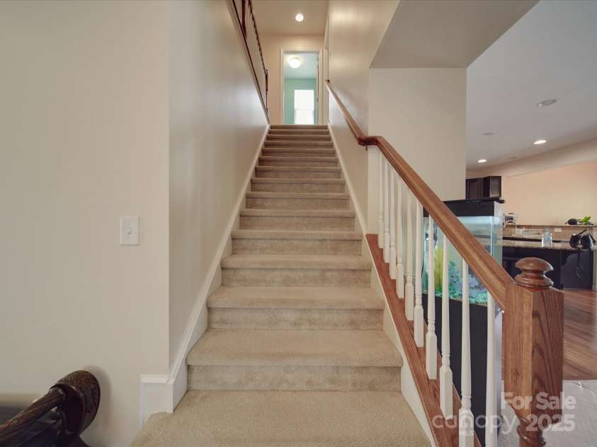 848 Wingthorn Rose Drive, Gastonia, NC 28056.  MLS# CAR4242063, YatesRealty ID 13807. 