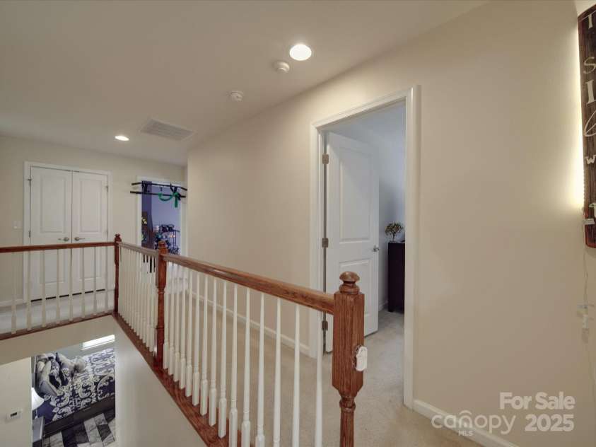 848 Wingthorn Rose Drive, Gastonia, NC 28056.  MLS# CAR4242063, YatesRealty ID 13807. 