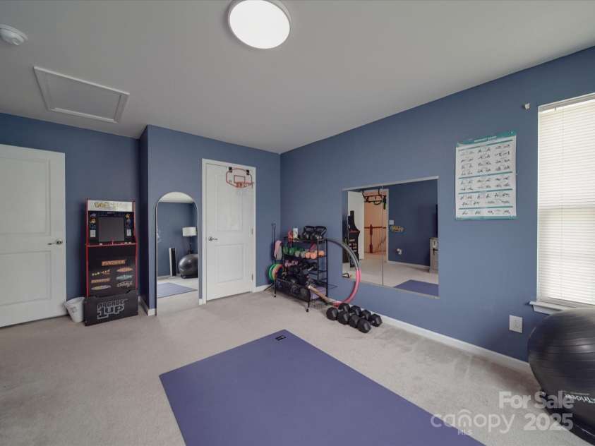 848 Wingthorn Rose Drive, Gastonia, NC 28056.  MLS# CAR4242063, YatesRealty ID 13807. 