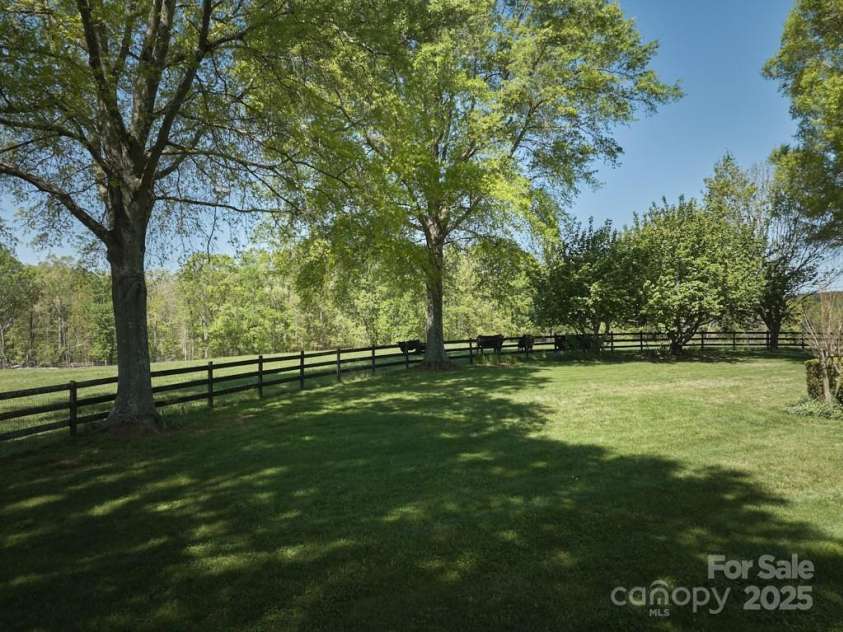 820 Phillips Road, Columbus, NC 28722.  MLS# CAR4250822, YatesRealty ID 13808. Perfect for all equestrian activities