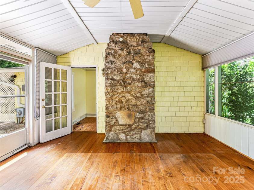 112 Charles Street, Saluda, NC 28773.  MLS# CAR4251531, YatesRealty ID 13810. 