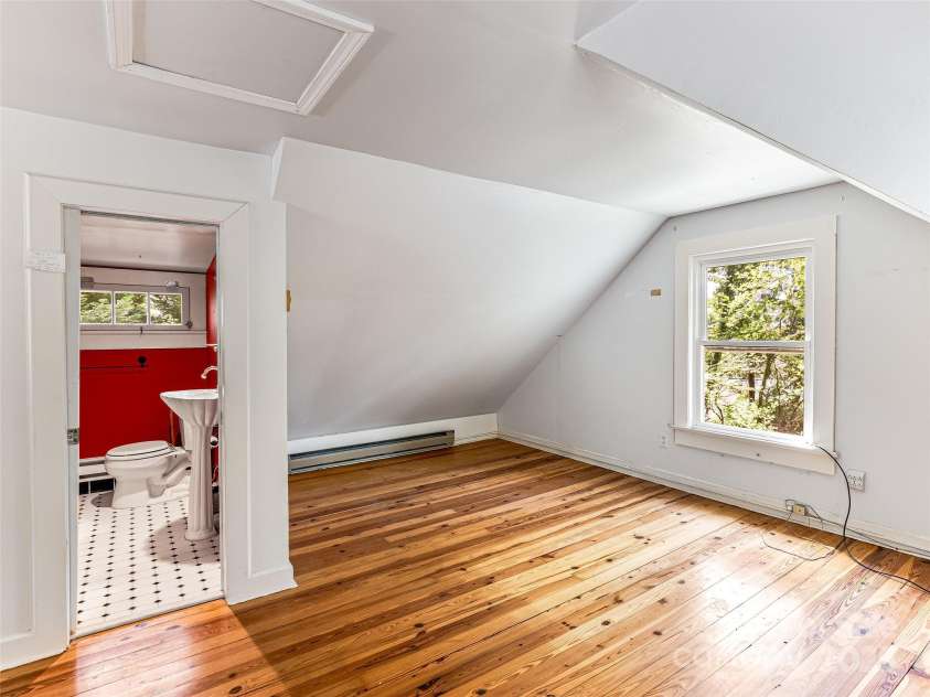 112 Charles Street, Saluda, NC 28773.  MLS# CAR4251531, YatesRealty ID 13810. 