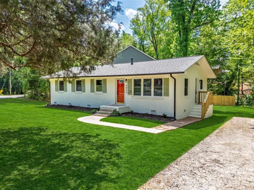 4844 Hidden Valley Road, Charlotte, NC 28213.  MLS# CAR4370893, YatesRealty ID 13810. 