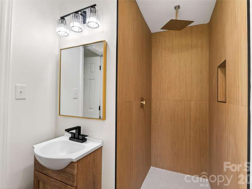 4844 Hidden Valley Road, Charlotte, NC 28213.  MLS# CAR4370893, YatesRealty ID 13810. Master shower
