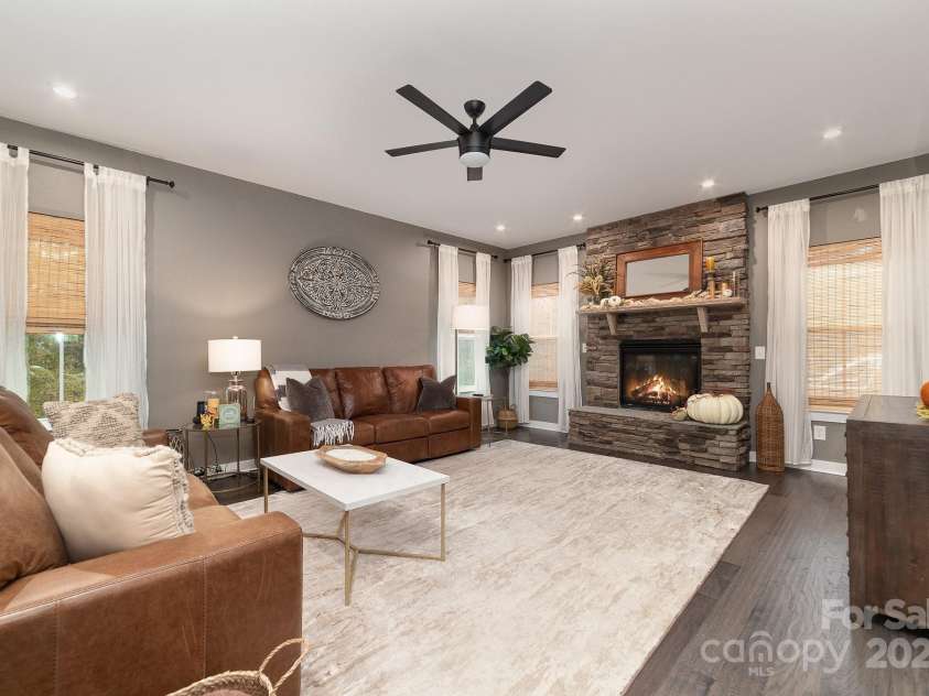 4660 Ardmore Lane, Harrisburg, NC 28075.  MLS# CAR4232846, YatesRealty ID 13811. Open living room on main floor