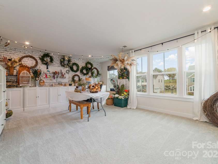 4660 Ardmore Lane, Harrisburg, NC 28075.  MLS# CAR4232846, YatesRealty ID 13811. Upper level flex space/bonus room