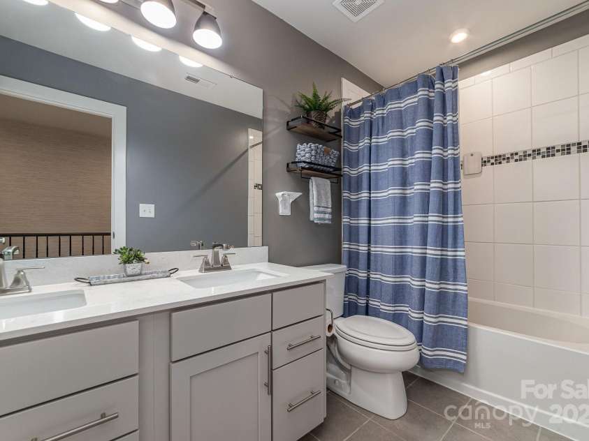 4660 Ardmore Lane, Harrisburg, NC 28075.  MLS# CAR4232846, YatesRealty ID 13811. Upper level full bath