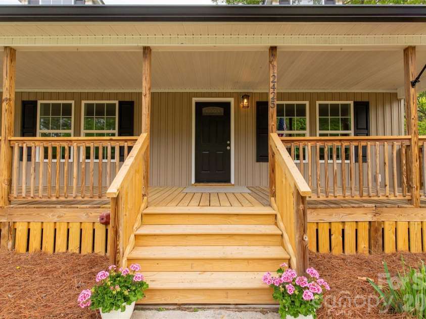 2425 Kershaw Camden Highway, Lancaster, SC 29720.  MLS# CAR4330831, YatesRealty ID 13813. 