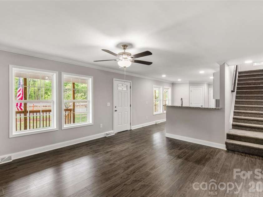 2425 Kershaw Camden Highway, Lancaster, SC 29720.  MLS# CAR4330831, YatesRealty ID 13813. 