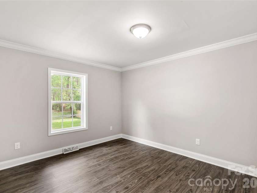 2425 Kershaw Camden Highway, Lancaster, SC 29720.  MLS# CAR4330831, YatesRealty ID 13813. 