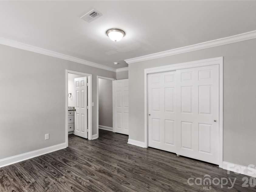 2425 Kershaw Camden Highway, Lancaster, SC 29720.  MLS# CAR4330831, YatesRealty ID 13813. 