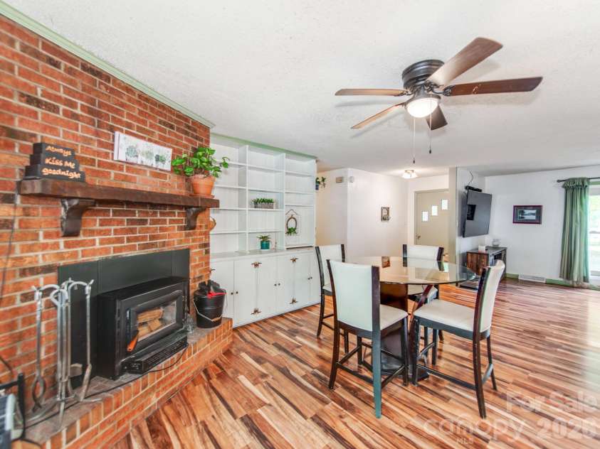 235 Central Heights Drive, Concord, NC 28025.  MLS# CAR4367935, YatesRealty ID 13815. 