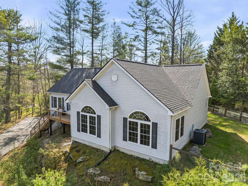 150 White Pine Drive, Fletcher, NC 28732.  MLS# CAR4365565, YatesRealty ID 13816. 150 White Pine Drive.