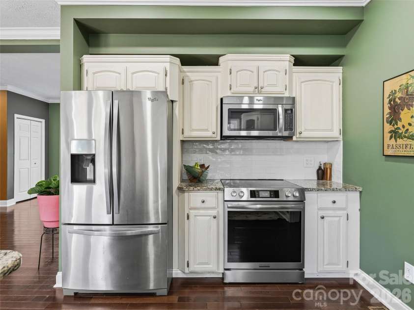 150 White Pine Drive, Fletcher, NC 28732.  MLS# CAR4365565, YatesRealty ID 13816. 