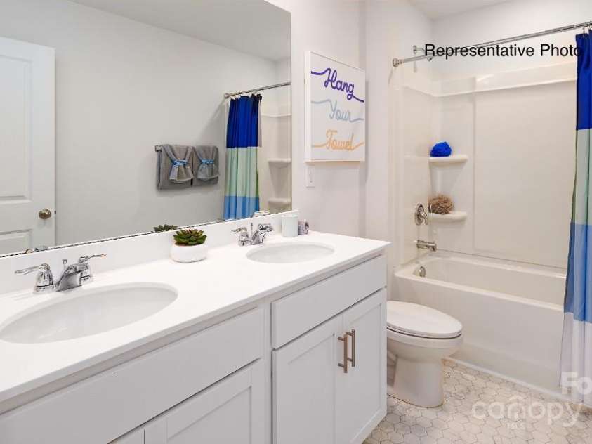138 Rustling Waters Drive, Mooresville, NC 28117.  MLS# CAR4260014, YatesRealty ID 13817. 
