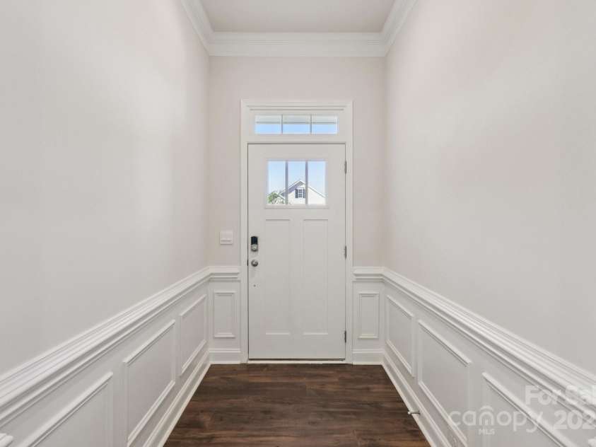 505 York Road, Troutman, NC 28166.  MLS# CAR4260255, YatesRealty ID 13818. 