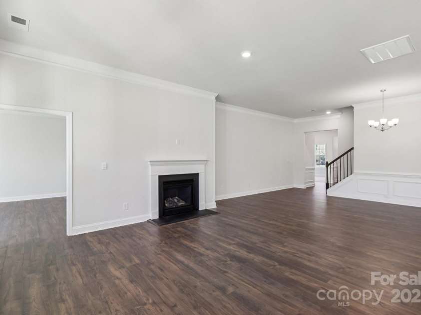 505 York Road, Troutman, NC 28166.  MLS# CAR4260255, YatesRealty ID 13818. 