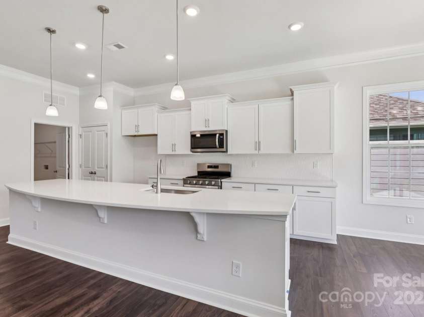 505 York Road, Troutman, NC 28166.  MLS# CAR4260255, YatesRealty ID 13818. 