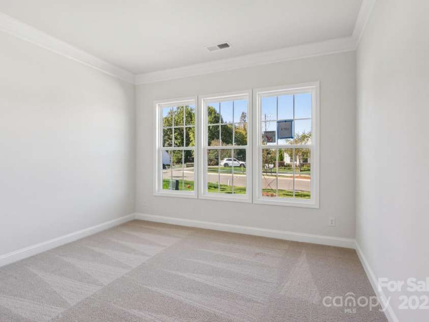 505 York Road, Troutman, NC 28166.  MLS# CAR4260255, YatesRealty ID 13818. 