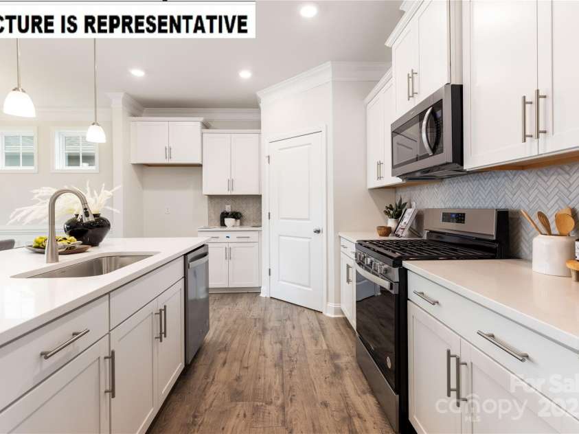 121 Shayna Road, Troutman, NC 28166.  MLS# CAR4260376, YatesRealty ID 13820. 