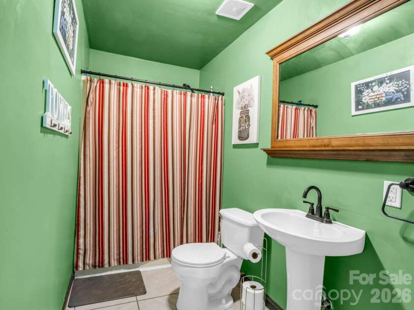 131 Winchester Drive, Ellenboro, NC 28040.  MLS# CAR4370368, YatesRealty ID 13821. 