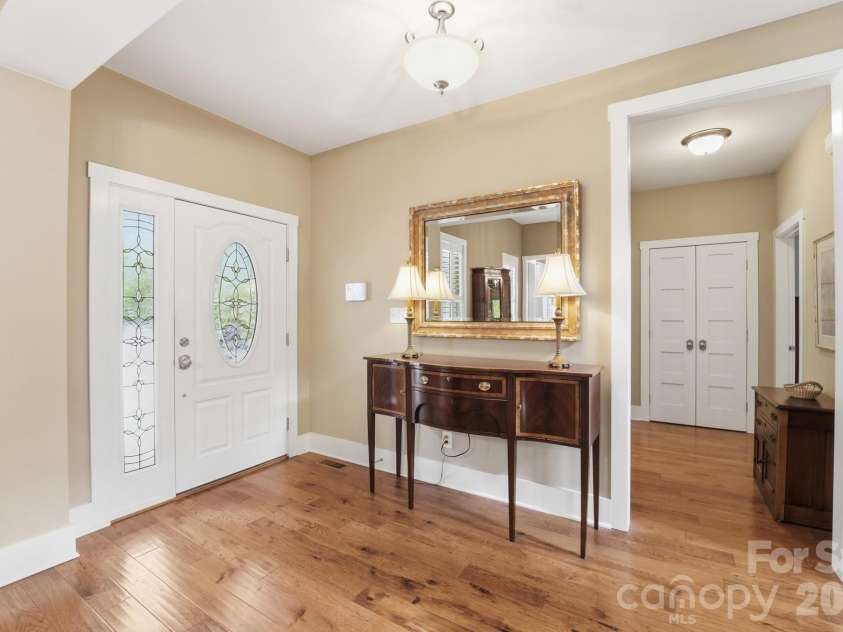 2370 Valelake Road, York, SC 29745.  MLS# CAR4366259, YatesRealty ID 13823. 