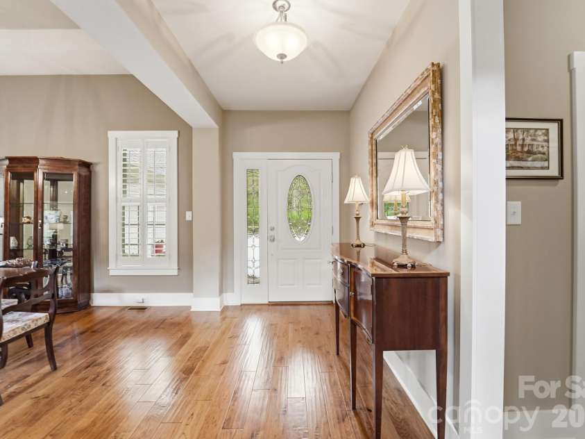 2370 Valelake Road, York, SC 29745.  MLS# CAR4366259, YatesRealty ID 13823. 