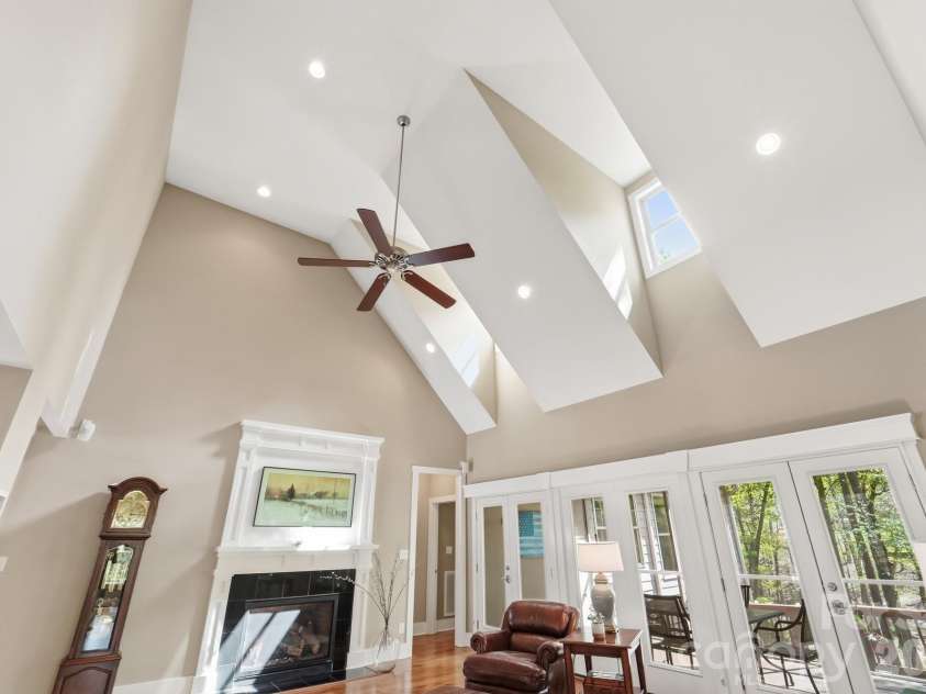 2370 Valelake Road, York, SC 29745.  MLS# CAR4366259, YatesRealty ID 13823. 