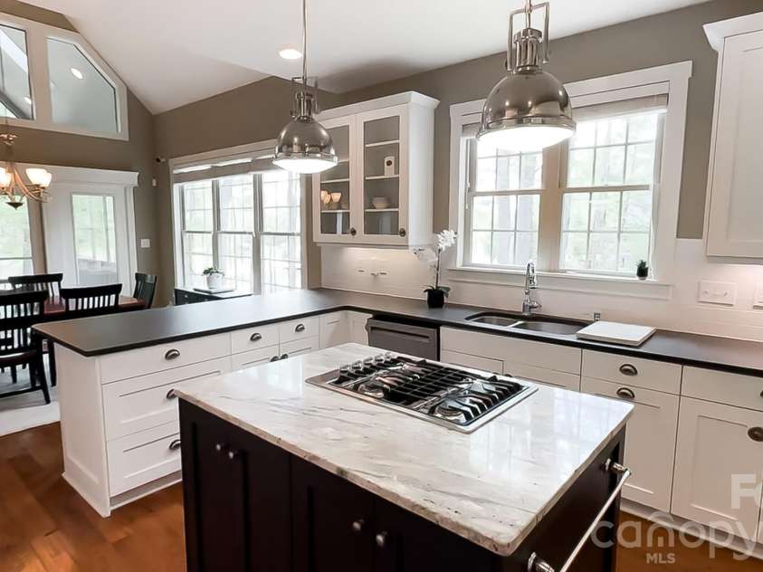 2370 Valelake Road, York, SC 29745.  MLS# CAR4366259, YatesRealty ID 13823. 