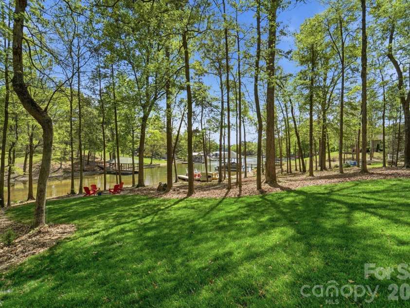 2370 Valelake Road, York, SC 29745.  MLS# CAR4366259, YatesRealty ID 13823. 