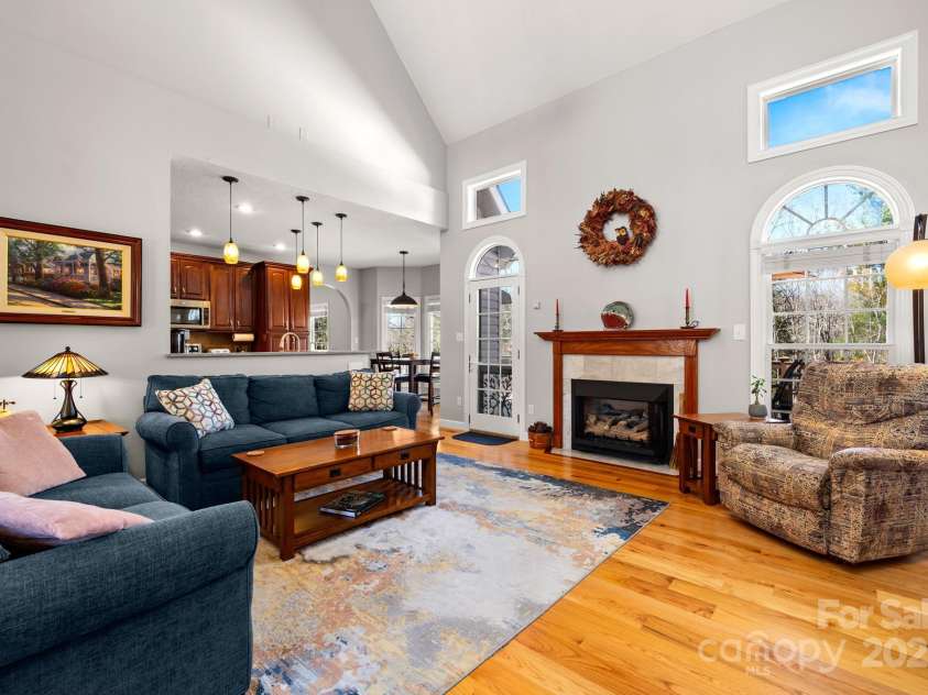 228 Forest Knoll Court, Weaverville, NC 28787.  MLS# CAR4233756, YatesRealty ID 13824. 