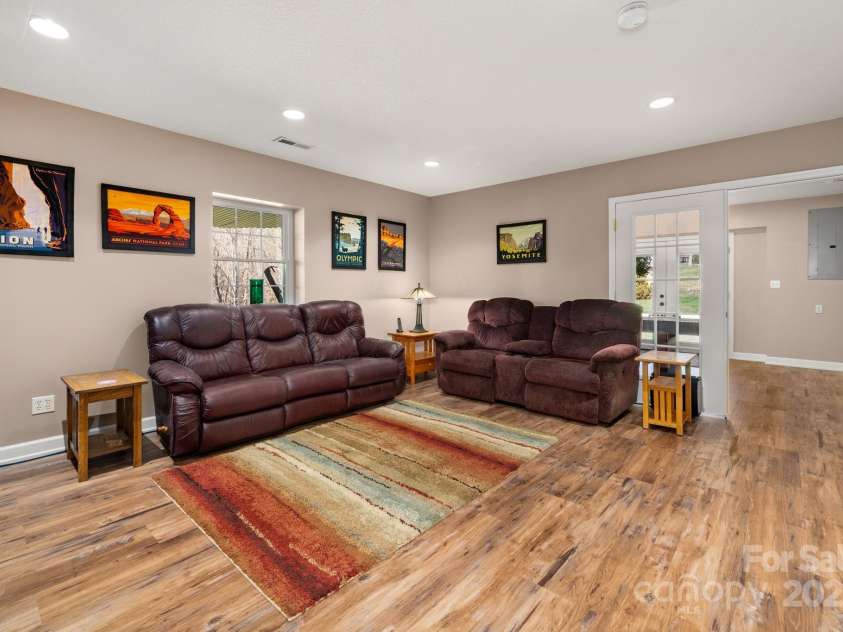 228 Forest Knoll Court, Weaverville, NC 28787.  MLS# CAR4233756, YatesRealty ID 13824. 