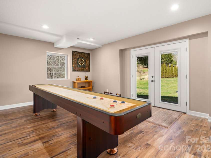228 Forest Knoll Court, Weaverville, NC 28787.  MLS# CAR4233756, YatesRealty ID 13824. 