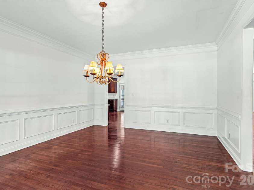 10826 Persimmon Creek Drive, Mint Hill, NC 28227.  MLS# CAR4368571, YatesRealty ID 13825. 