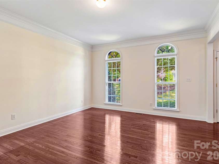 10826 Persimmon Creek Drive, Mint Hill, NC 28227.  MLS# CAR4368571, YatesRealty ID 13825. 