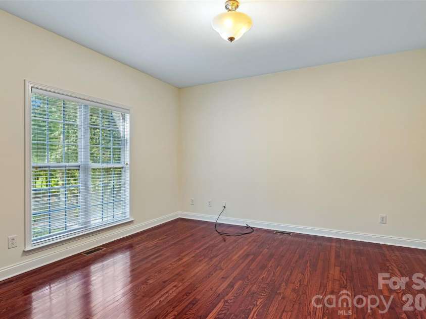 10826 Persimmon Creek Drive, Mint Hill, NC 28227.  MLS# CAR4368571, YatesRealty ID 13825. 