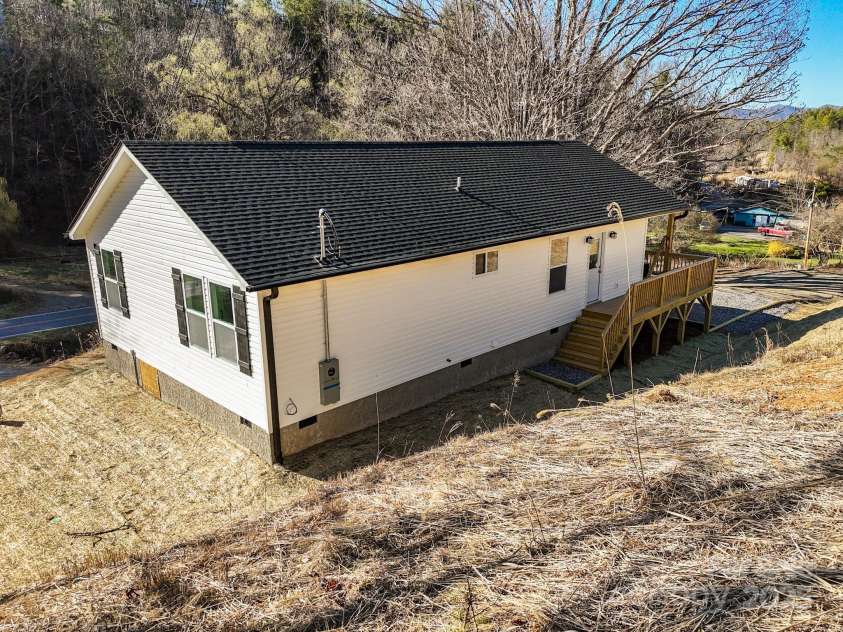 701 Old Mars Hill Highway, Weaverville, NC 28787.  MLS# CAR4224385, YatesRealty ID 13825. 