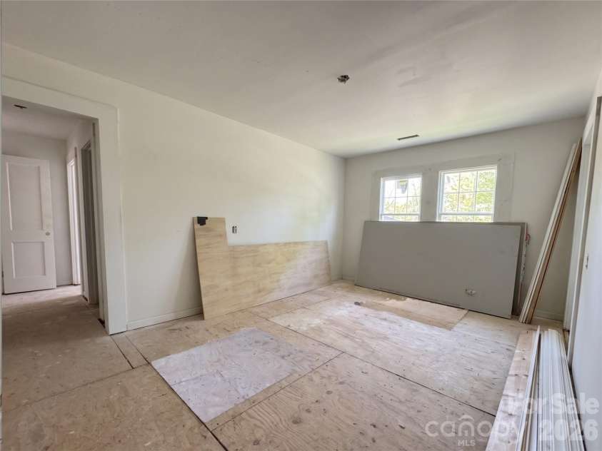 307 Ervin Drive, Cherryville, NC 28021.  MLS# CAR4371227, YatesRealty ID 13826. 